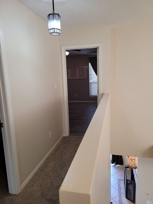Building Photo - Charming 4-Bedroom Home in a Prime Location!
