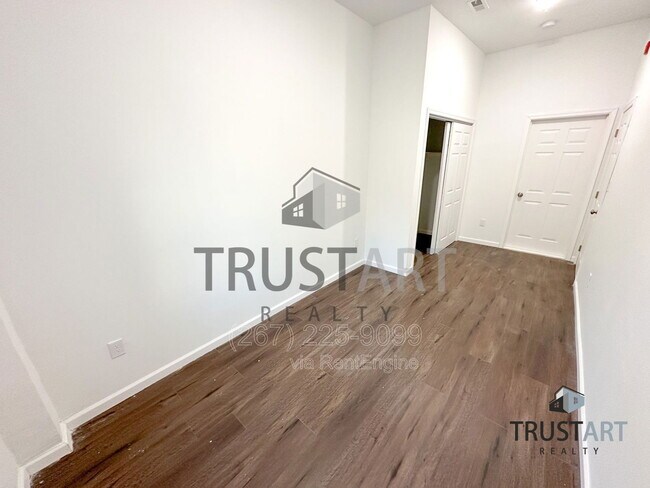 Building Photo - 2317 N 15th St