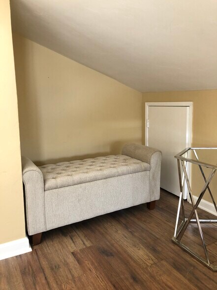 Portion of crows nest bedroom - 3261 Ocean Front Walk