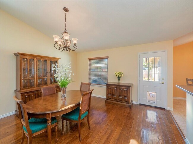 Building Photo - 4507 Velasco Pl