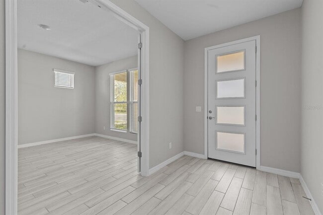 Building Photo - 6544 Barnstorm Wy