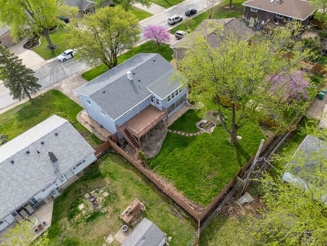 Building Photo - 15222 Huntington Ct