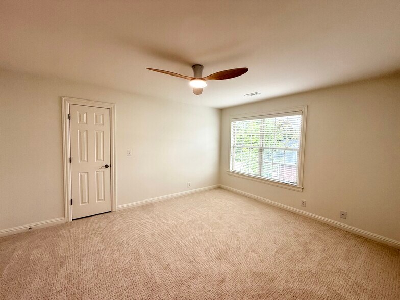 Building Photo - 5304 Wolfpen Woods Dr.