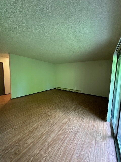 Building Photo - 2-Bedroom Apartment, Upstairs, Near Transp...