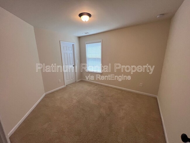 Building Photo - 1636 Watercress Ct SE