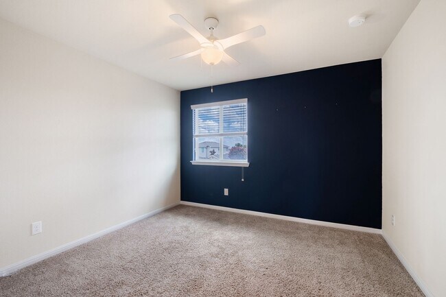 Building Photo - 730 Lost Pines Ln