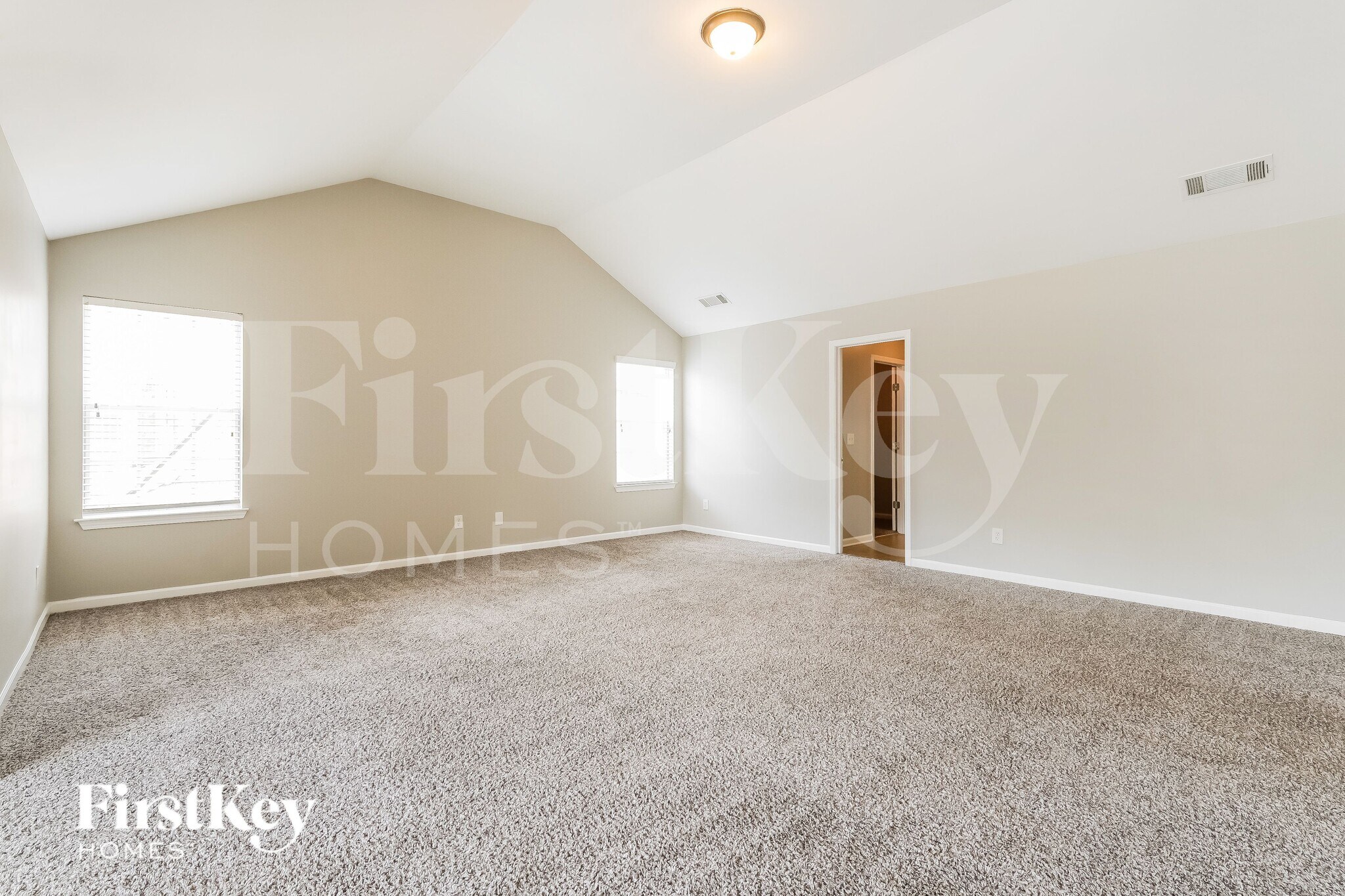 Building Photo - 7864 Wrotham Cir