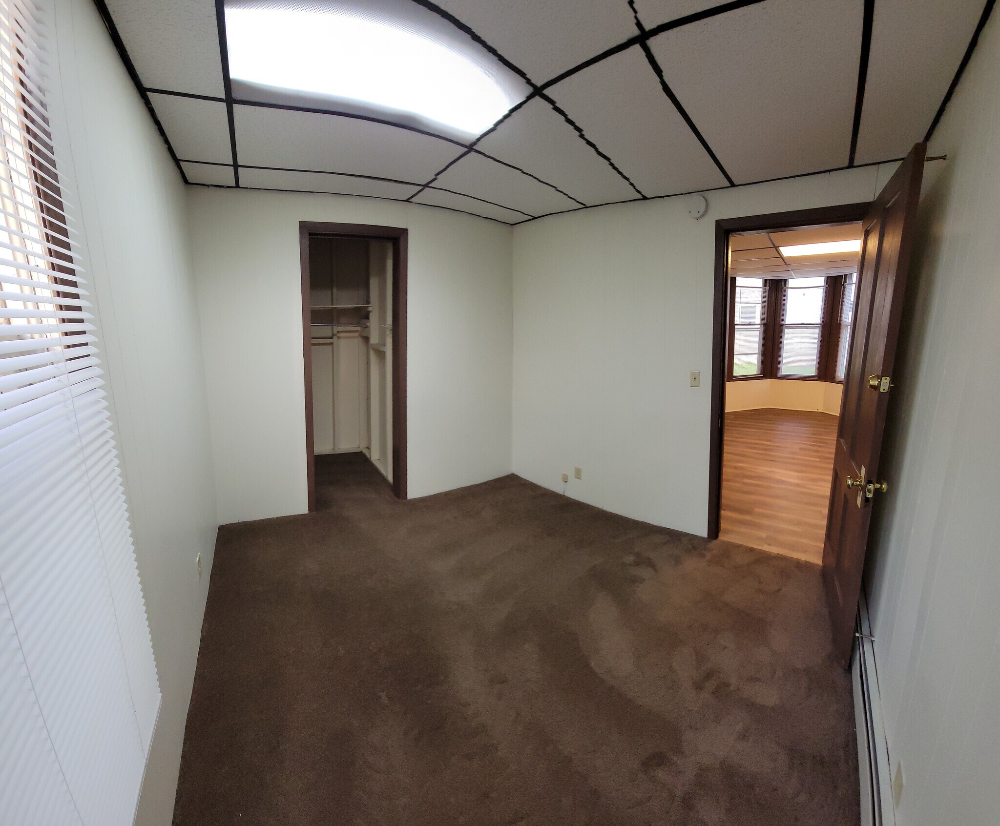 Building Photo - 137 N Prairie St