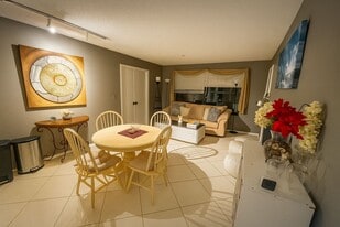 Building Photo - 2305 N Congress Ave