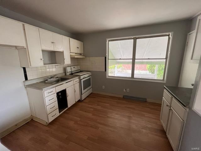 Building Photo - 2228 Lovett Dr
