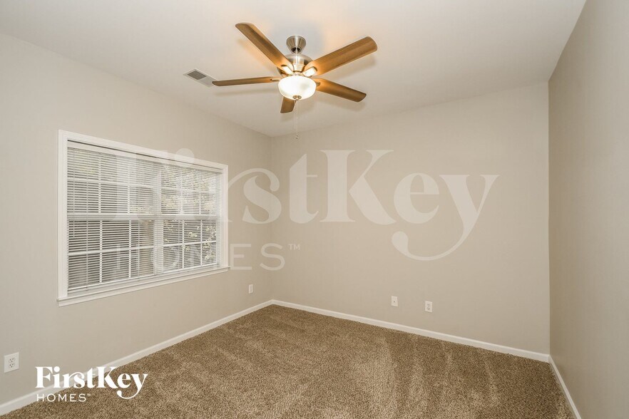 Building Photo - 117 Cobblestone Terrace