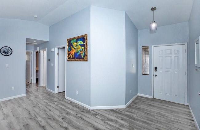 Building Photo - 6146 E 41st Pl