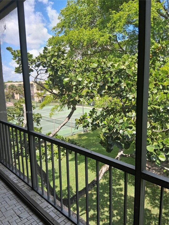 Building Photo - 8401 SW 107th Ave