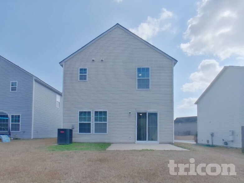 Building Photo - 344 Longfellows Ln