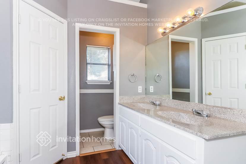 Building Photo - 7016 Oakfield Corner Ct