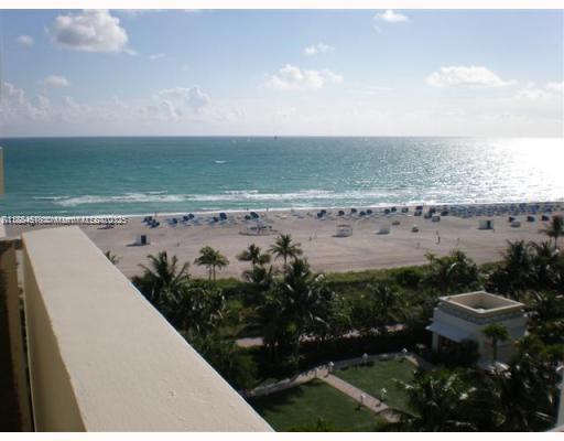 Building Photo - 1623 Collins Ave
