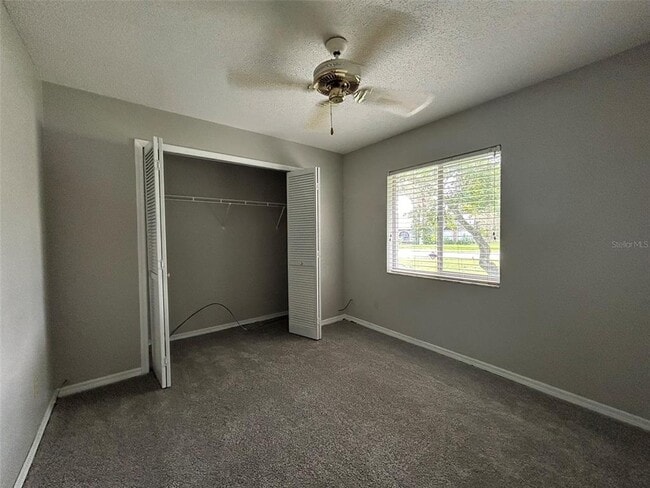 Building Photo - 1879 Meadowgold Ln