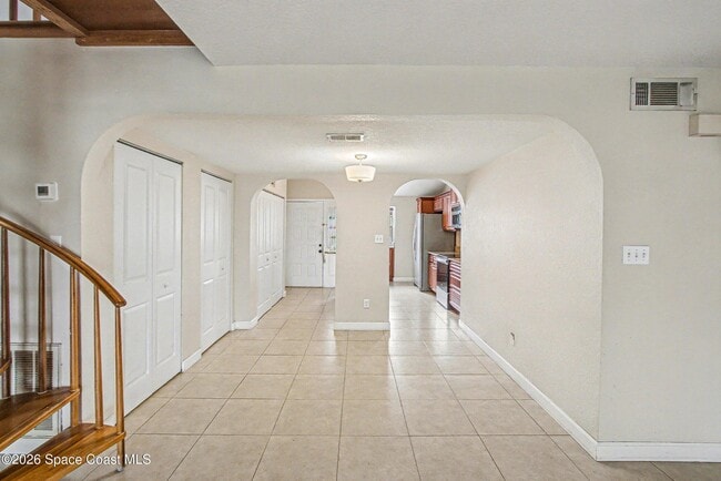 Building Photo - 2109 Hidden Grove Ln