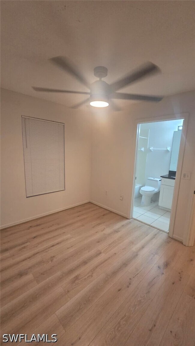 Building Photo - 3642 Pine Oak Cir