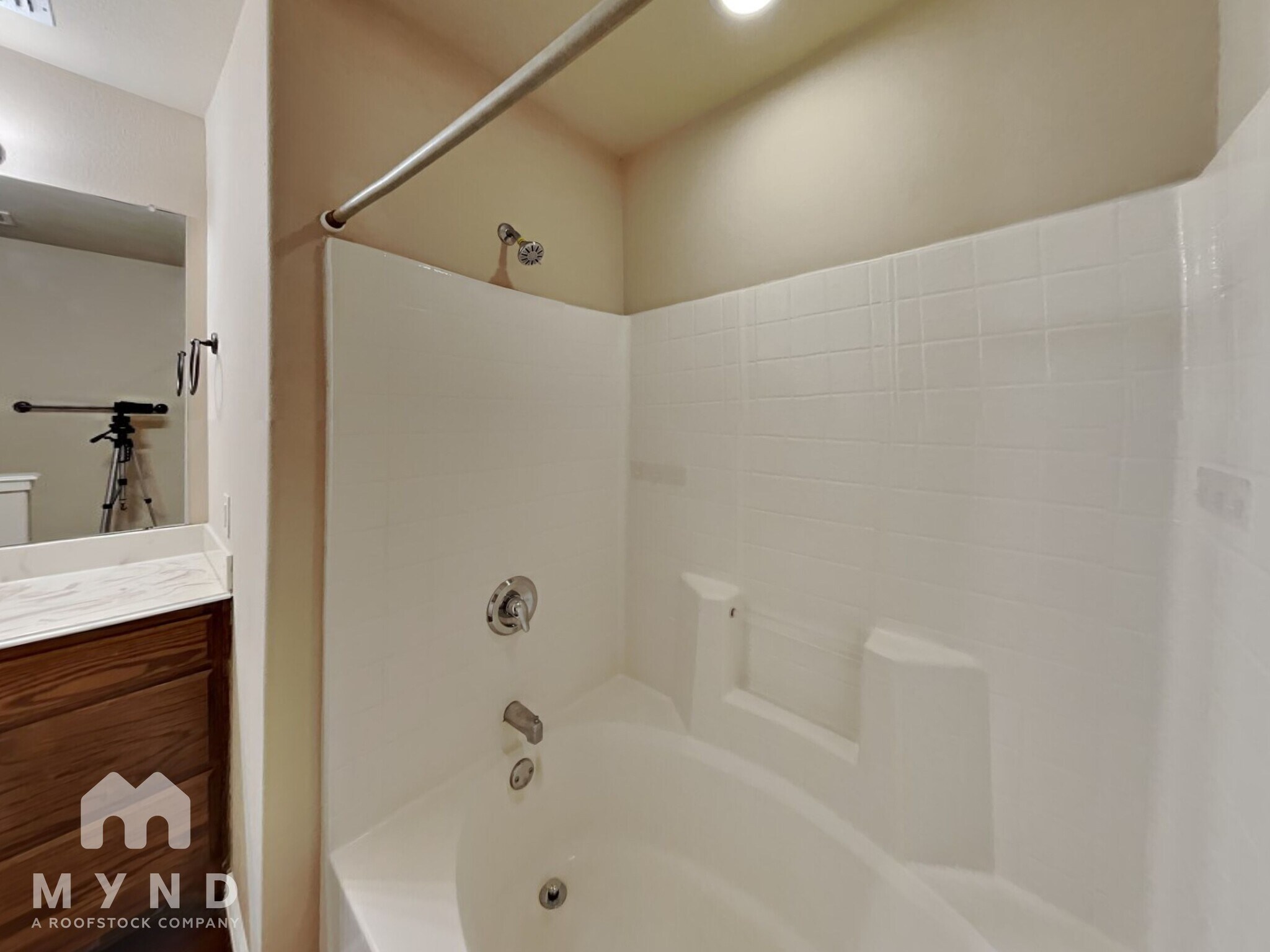 Building Photo - 123 Jolin Ln