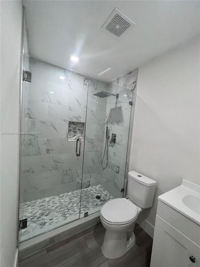 Building Photo - 16621 SW 64th Terrace