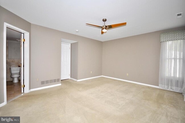 Building Photo - 8 Northrup Ct