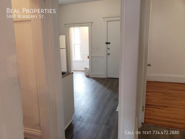 Building Photo - 5860 Newberry St