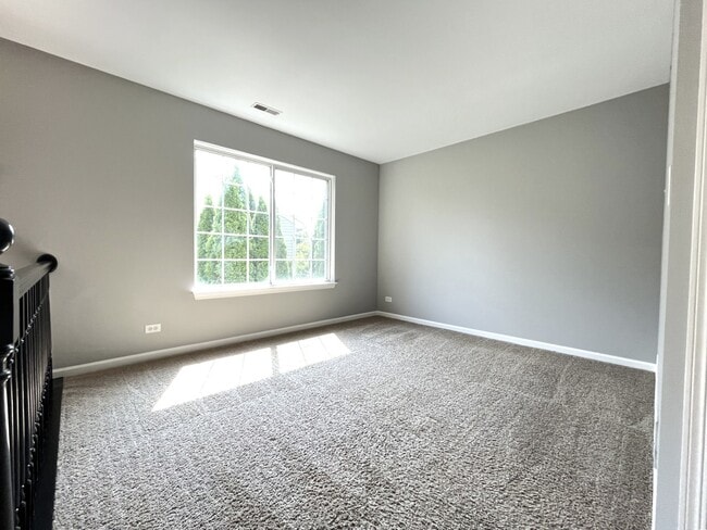 Building Photo - 4624 Courtney Dr