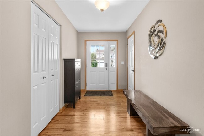 Building Photo - 2772 Cranston Cir