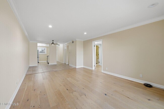 Building Photo - 6482 Cavalleri Rd