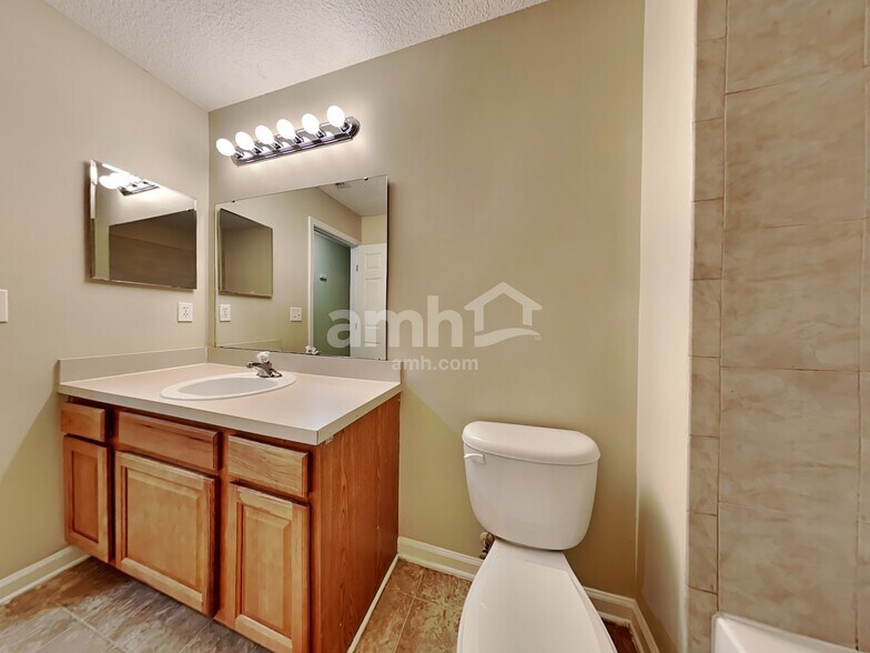 Building Photo - 96050 Waters Ct