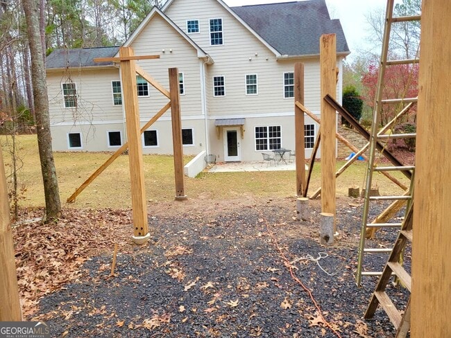 Building Photo - 886 Moore Rd