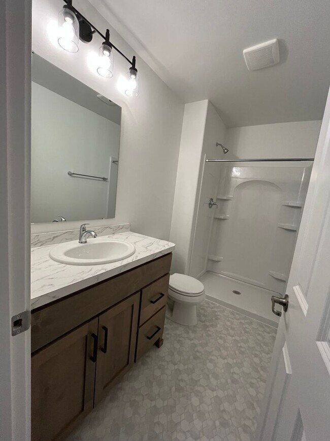 Building Photo - The Wilds Townhomes