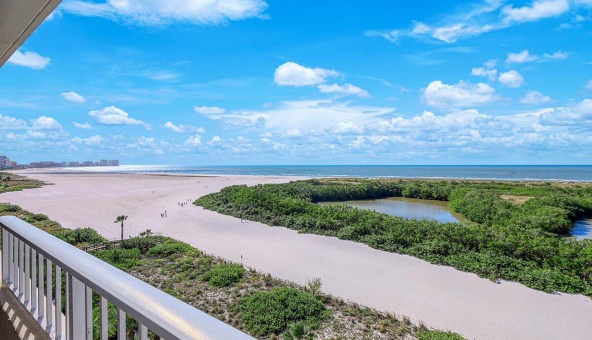 Building Photo - 440 Seaview Ct