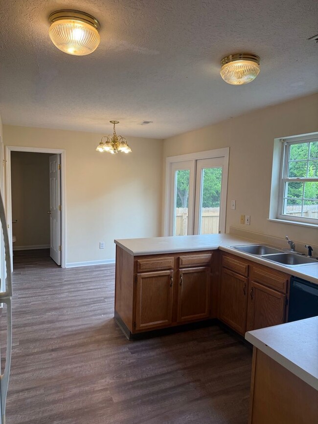 Building Photo - Great location! 3 bedroom Home in Farragut