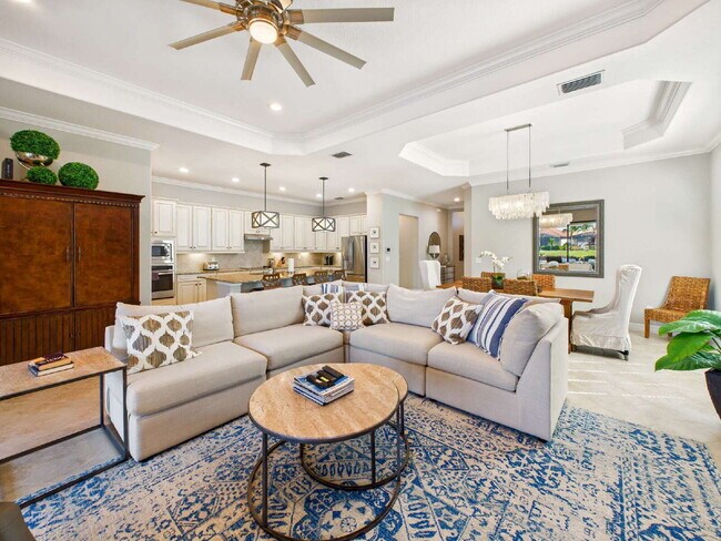 Building Photo - SEASONAL RENTAL – Available December throu...