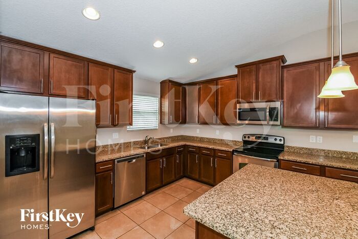 Building Photo - 181 Wild Plum Ct