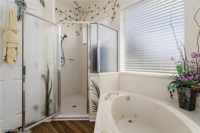 Building Photo - 28460 Highgate Dr