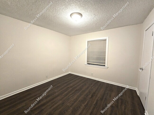 Building Photo - 3627 Forrest Park Rd SE