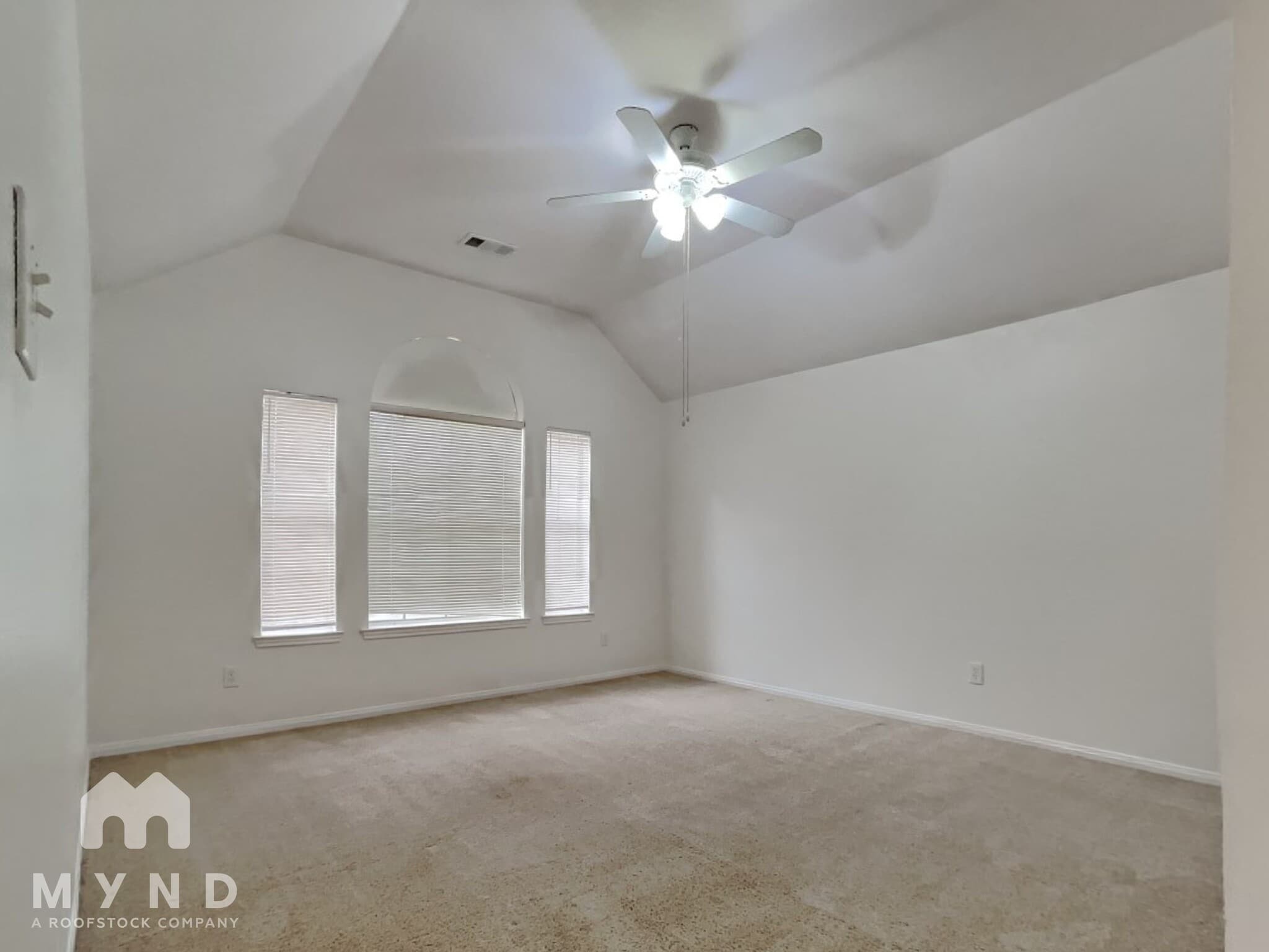 Building Photo - 9511 Weldridge Dr