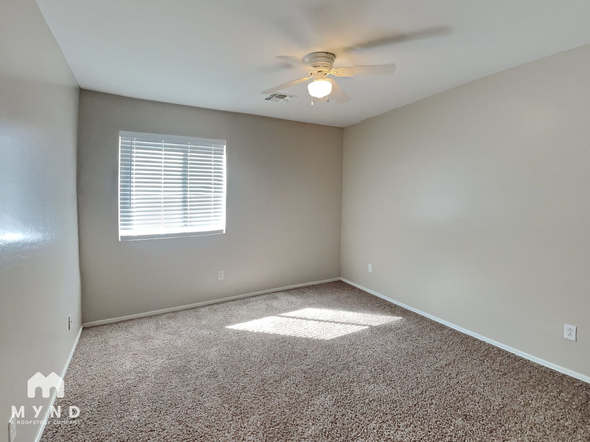 Building Photo - 33308 N Donnelly Wash Way