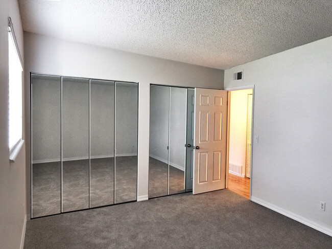 2nd Bedroom - 341 S Wright St #108