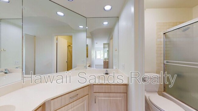 Building Photo - 92-1539-1539 Aliinui Dr