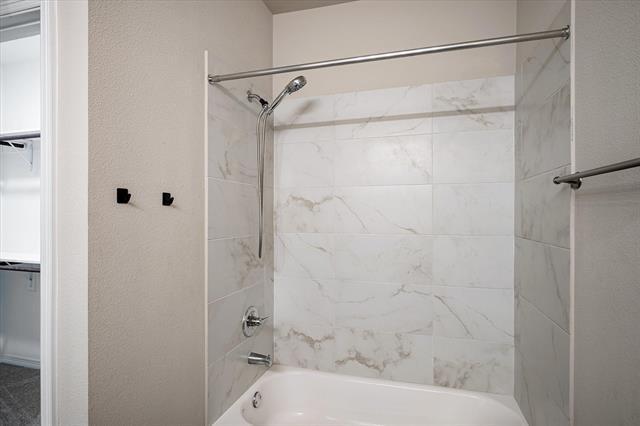 Building Photo - 2721 Vine Ct