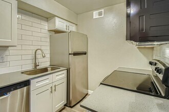 Building Photo - Rise North Ridge