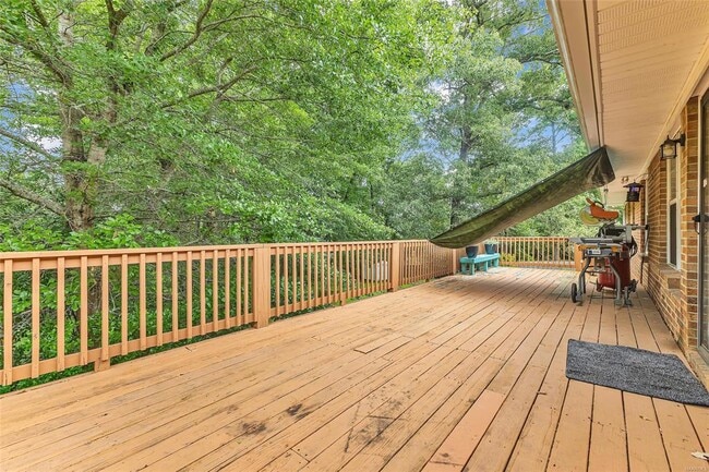 Building Photo - 140 Livingston Cir