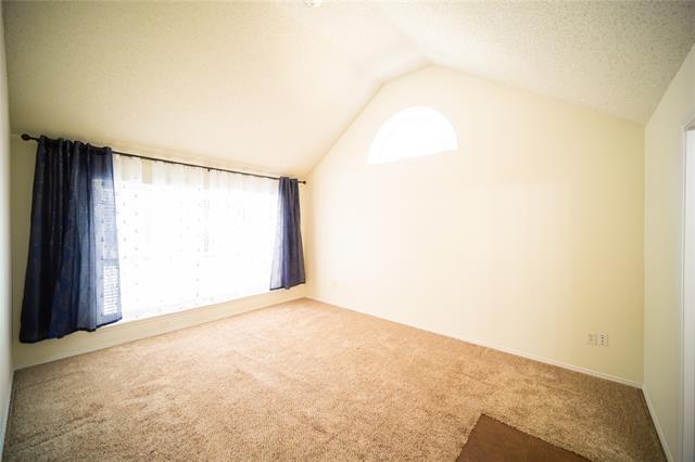 Building Photo - 4500 Shady Hollow Dr