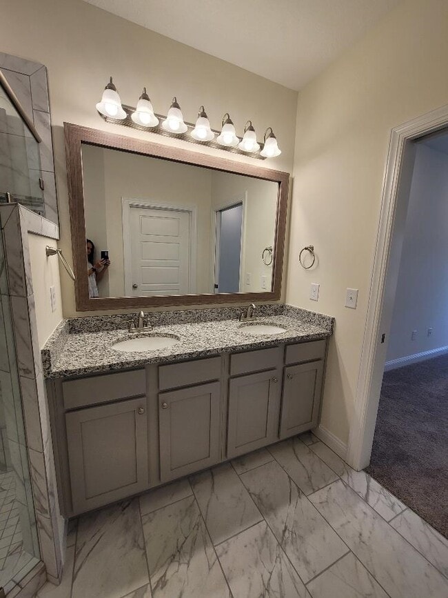 Building Photo - 949 Jackline Pl