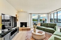 Building Photo - 4853 Twain Ave