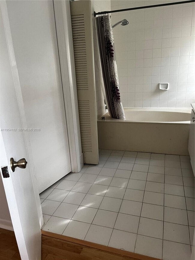 Building Photo - 13934 SW 102nd Ln